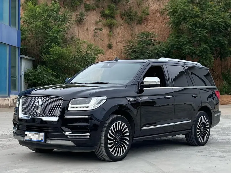 Lincoln Navigator, 2020