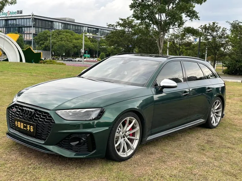 Audi RS 4, 2021