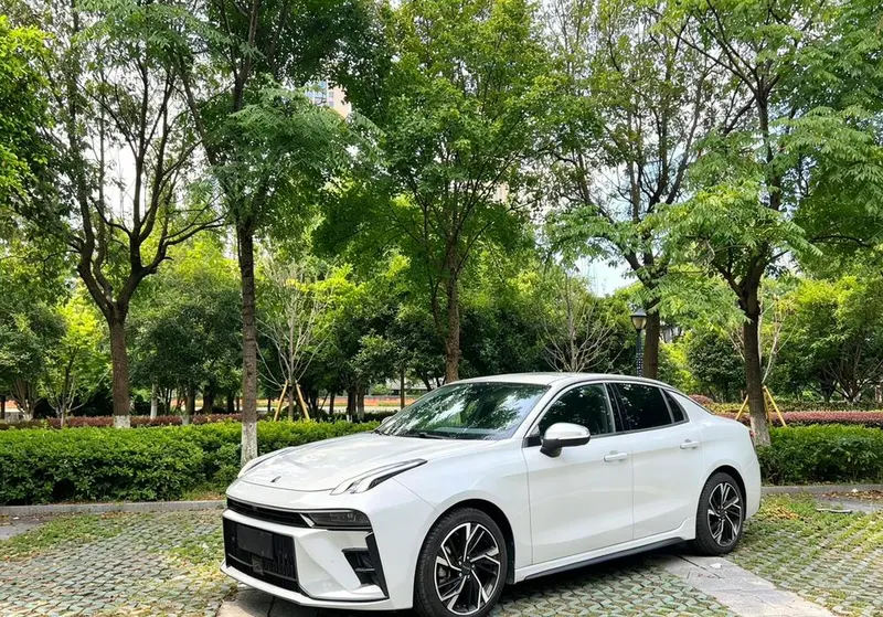 Lynk & Co 03, 2023
