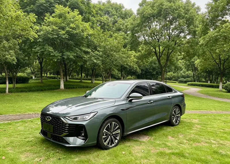 Chery Arrizo 8 PRO, 2025