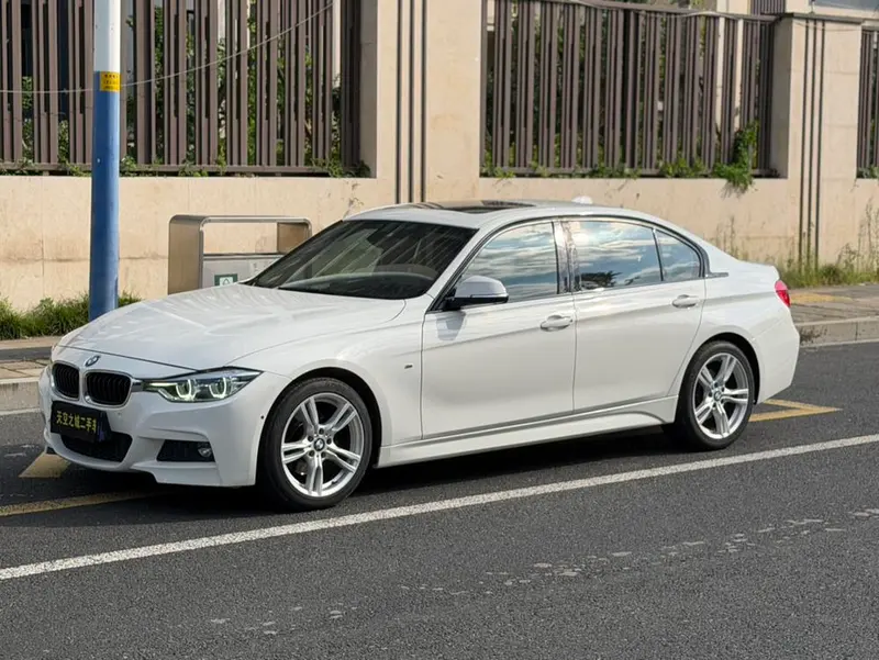 BMW 3-Series, 2019