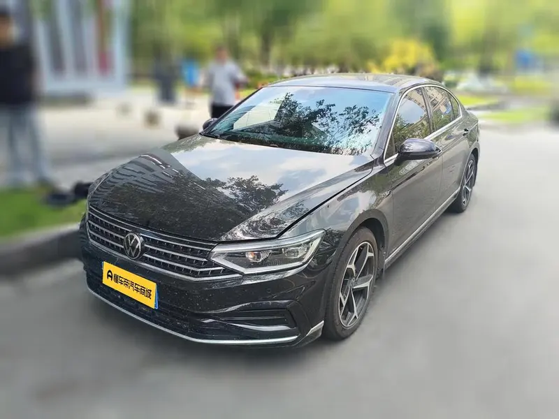 Volkswagen Magotan, 2026