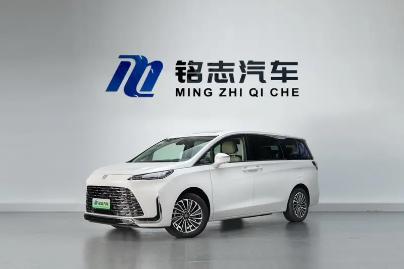 Buick GL8 PHEV, 2025