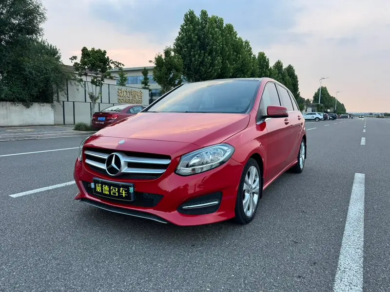 Mercedes-Benz B-Class, 2015