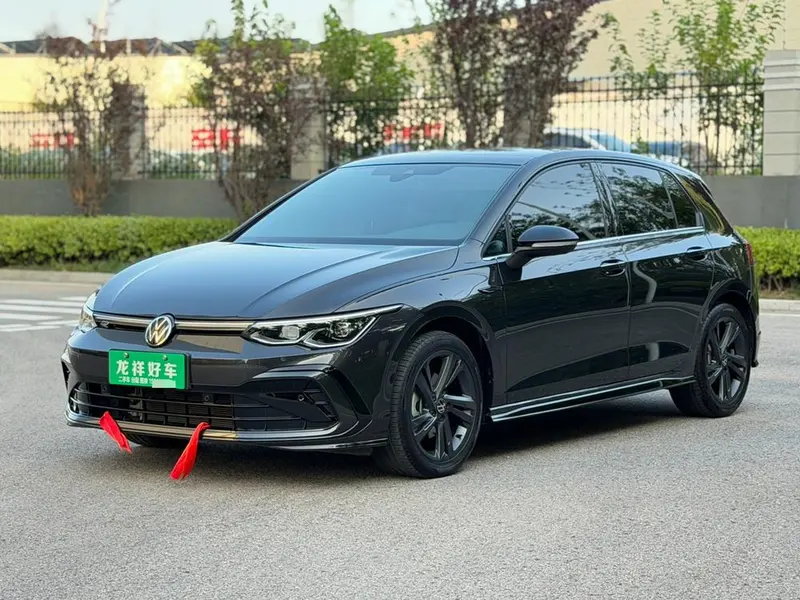 Volkswagen Golf, 2021