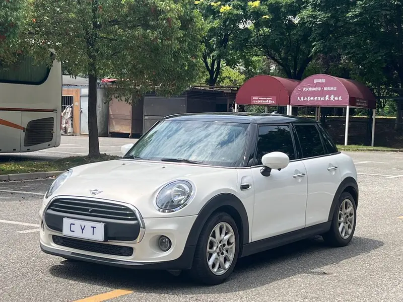 MINI MINI, 2021