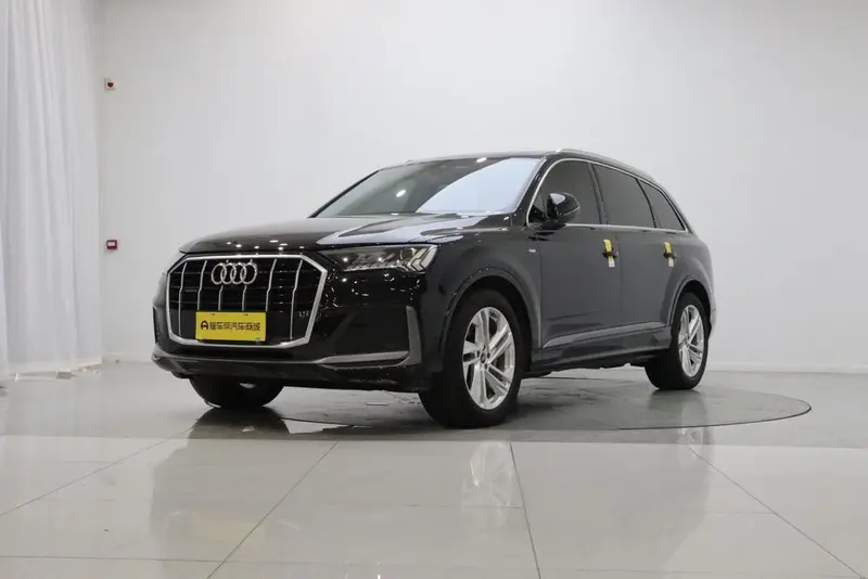 Audi Q7, 2023