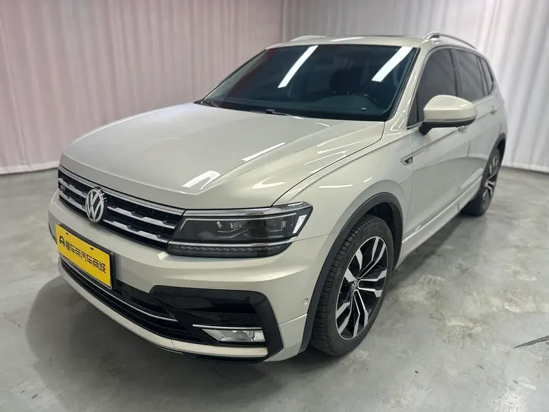 Volkswagen Tiguan L, 2020