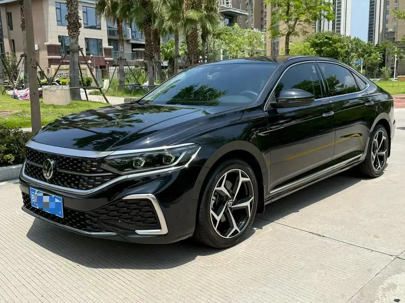 Volkswagen Passat, 2024