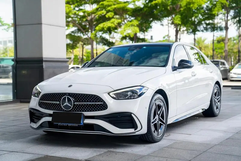 Mercedes-Benz C-Class, 2024