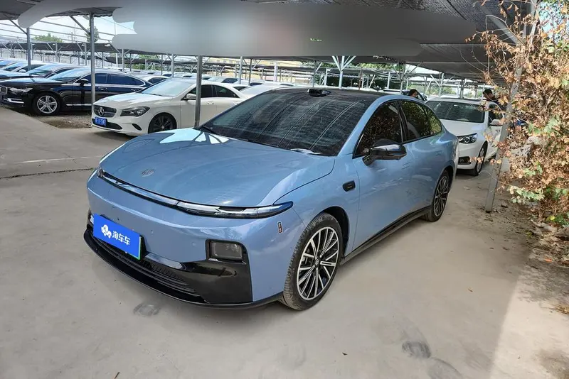 Leapmotor B01, 2025