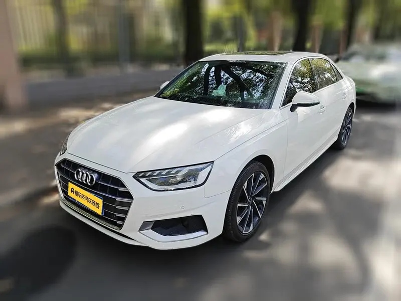 Audi A4L, 2022