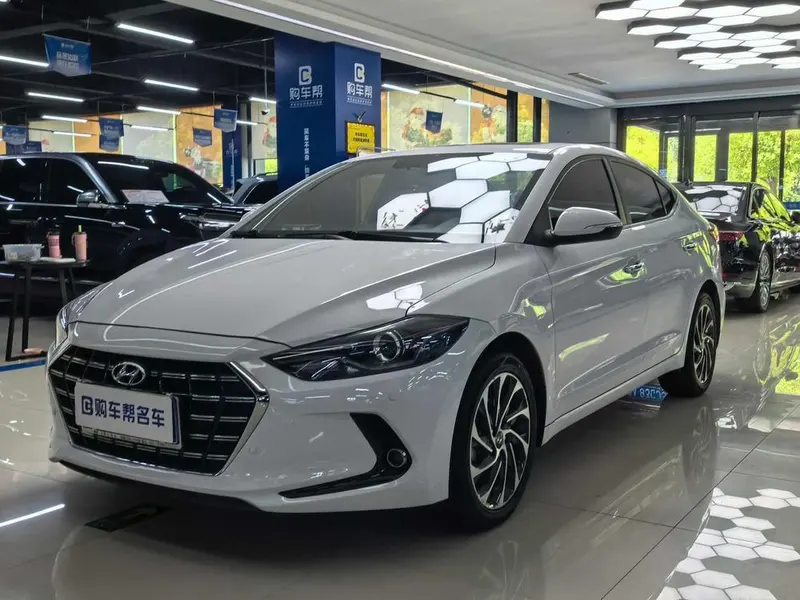 Hyundai Elantra Lingdong, 2019