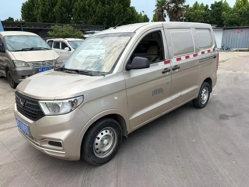 Wuling Hongguang V, 2020
