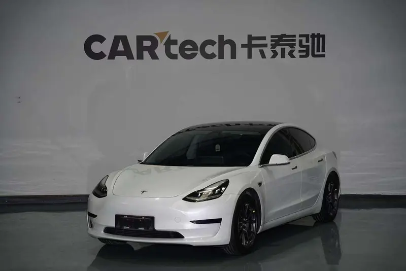 Tesla Model 3, 2020