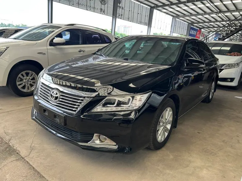 Toyota Camry, 2012