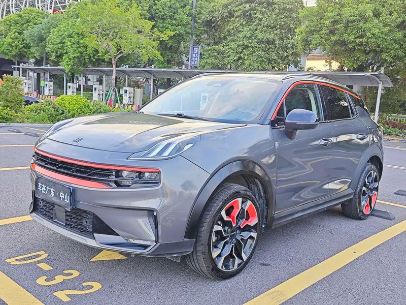 Lynk & Co 06, 2021