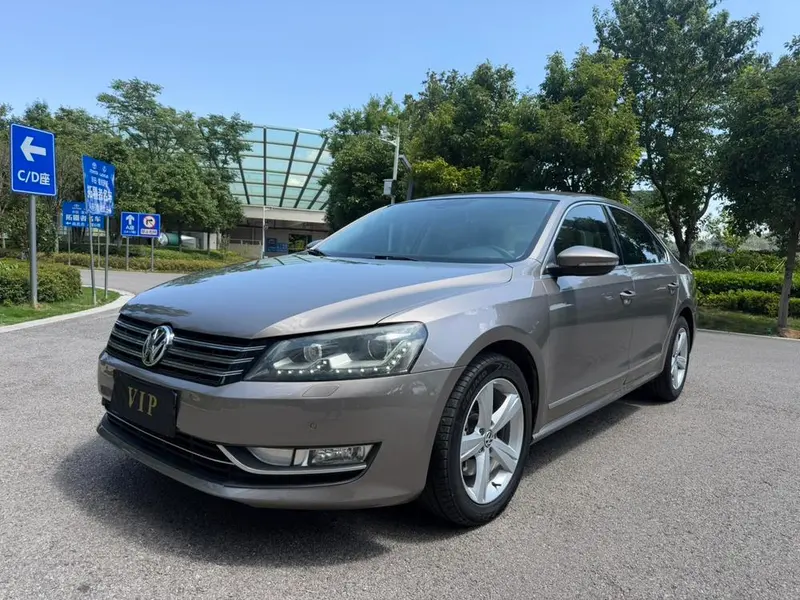 Volkswagen Passat, 2014