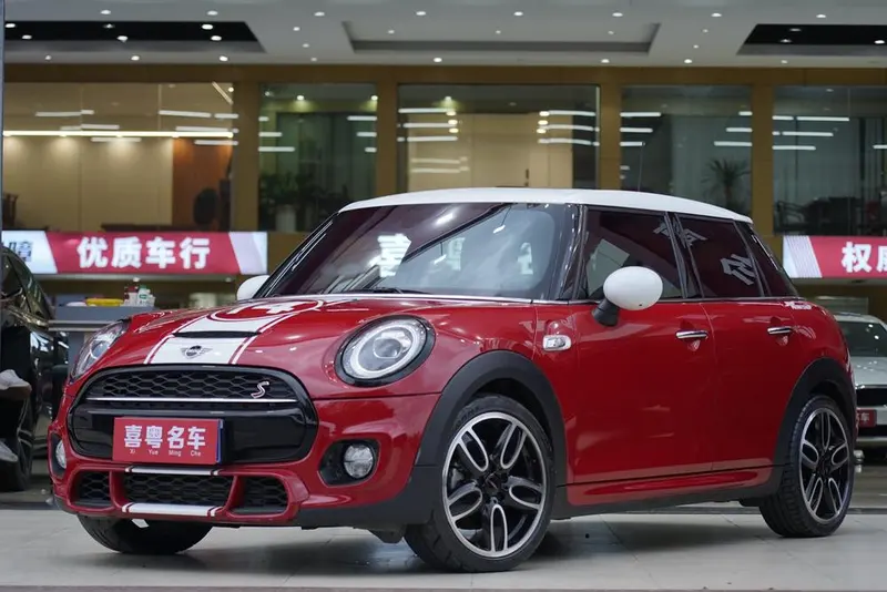 MINI MINI, 2019