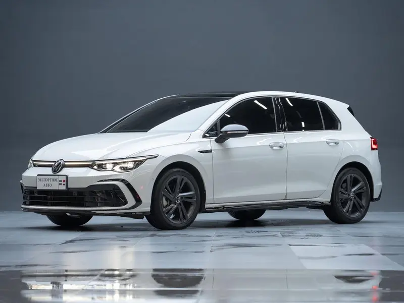 Volkswagen Golf, 2021