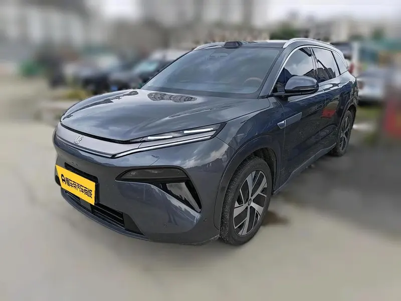BYD Tang L DM, 2025