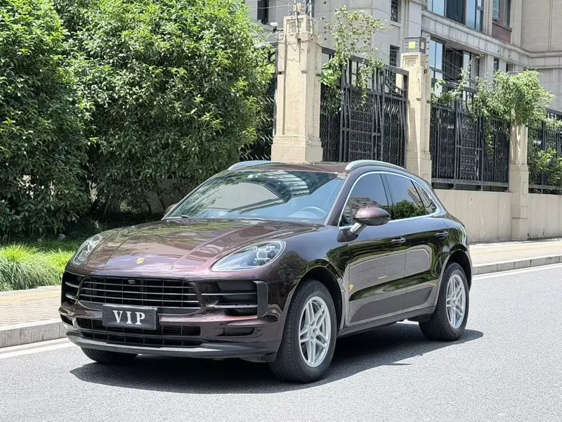 Porsche Macan, 2021
