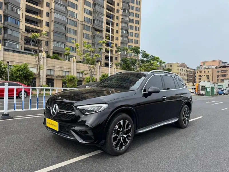 Mercedes-Benz GLC, 2023