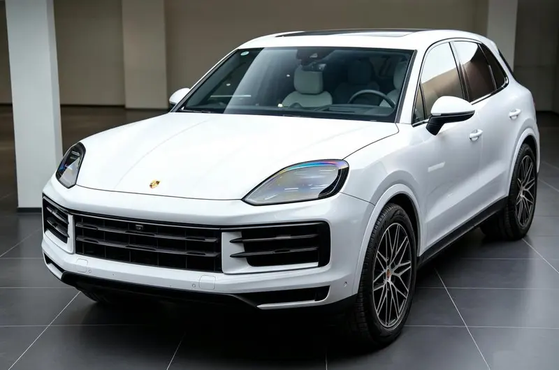 Porsche Cayenne, 2025