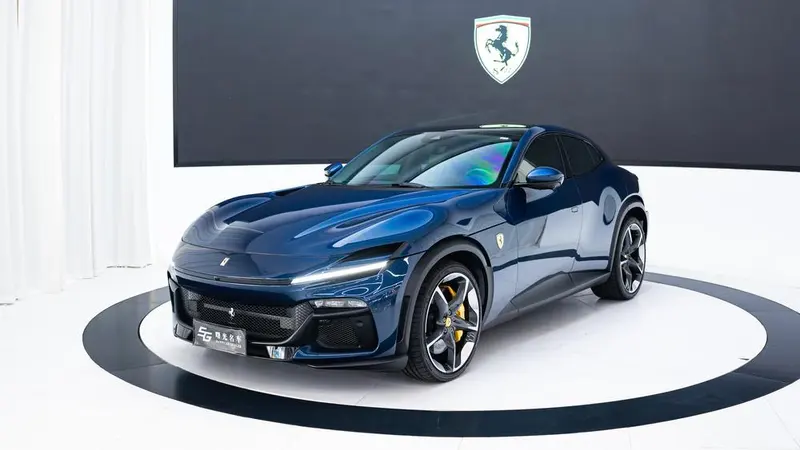 Ferrari Purosangue, 2022