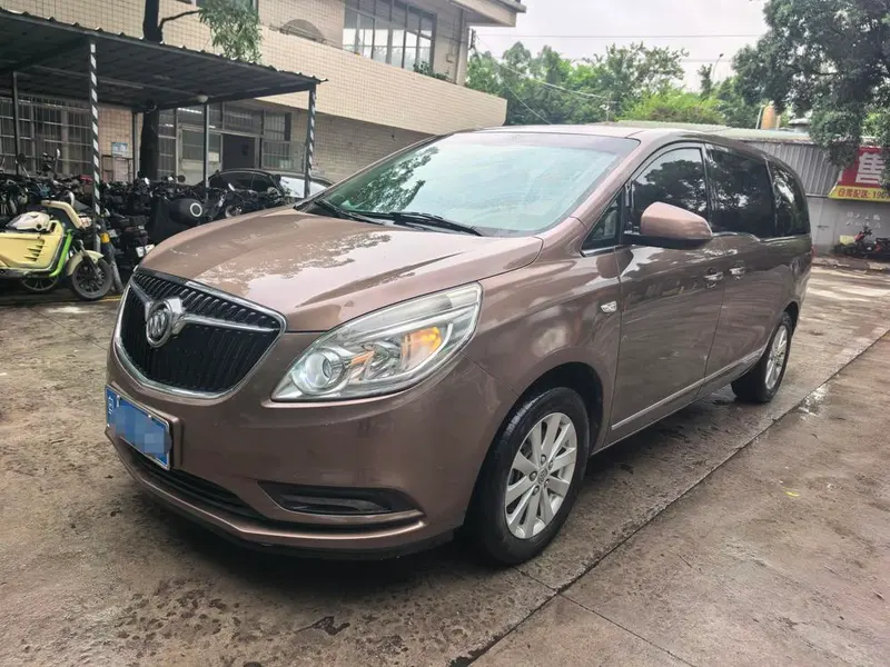 Buick GL8, 2018