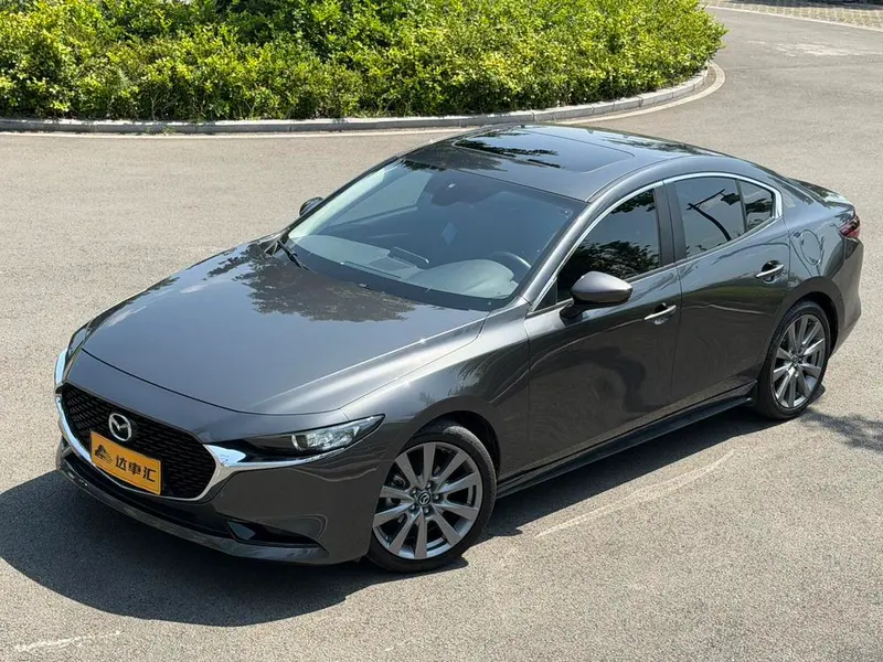 Mazda 3 Axela, 2020