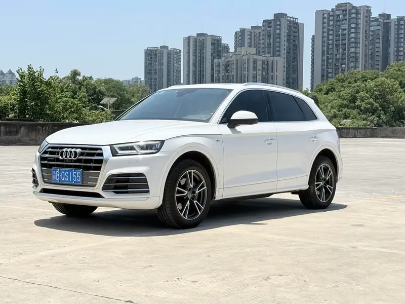 Audi Q5L, 2018