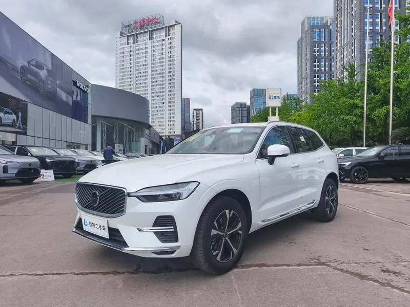 Volvo XC60, 2026