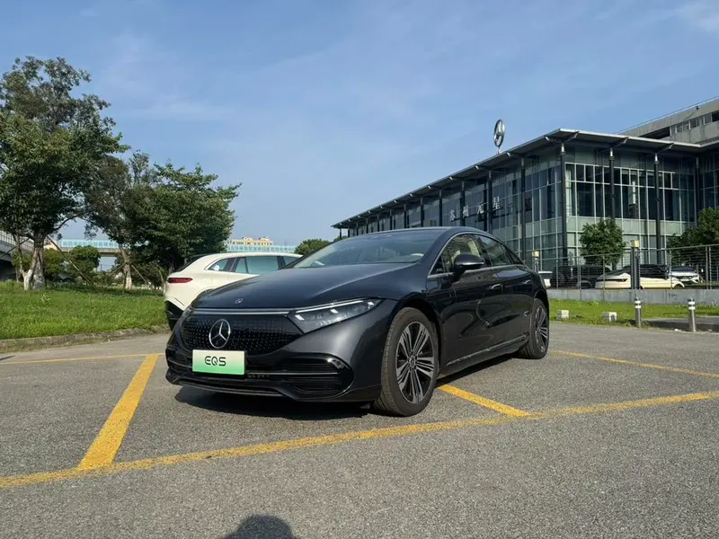 Mercedes-Benz EQS, 2023