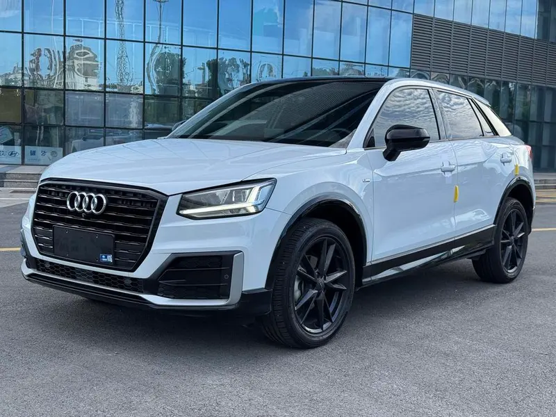 Audi Q2L, 2018