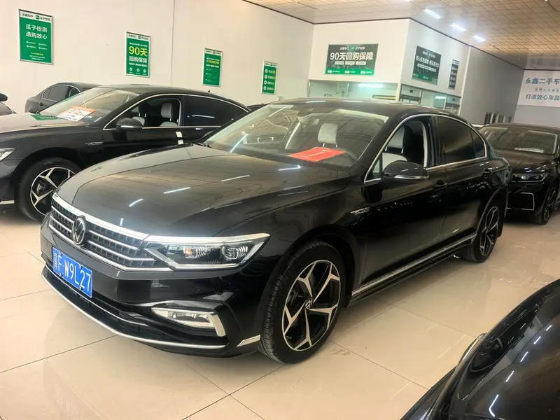 Volkswagen Magotan, 2023