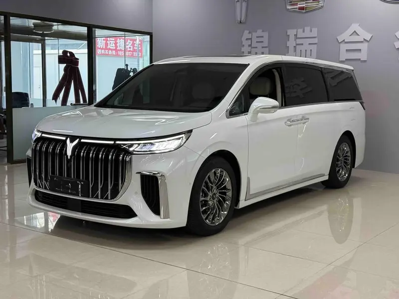 Voyah Dreamer PHEV, 2022