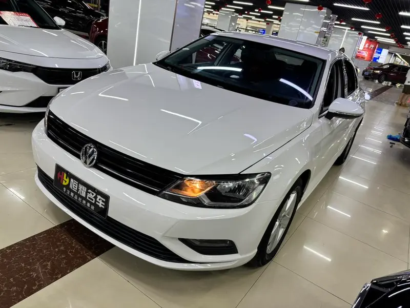 Volkswagen Lamando, 2015