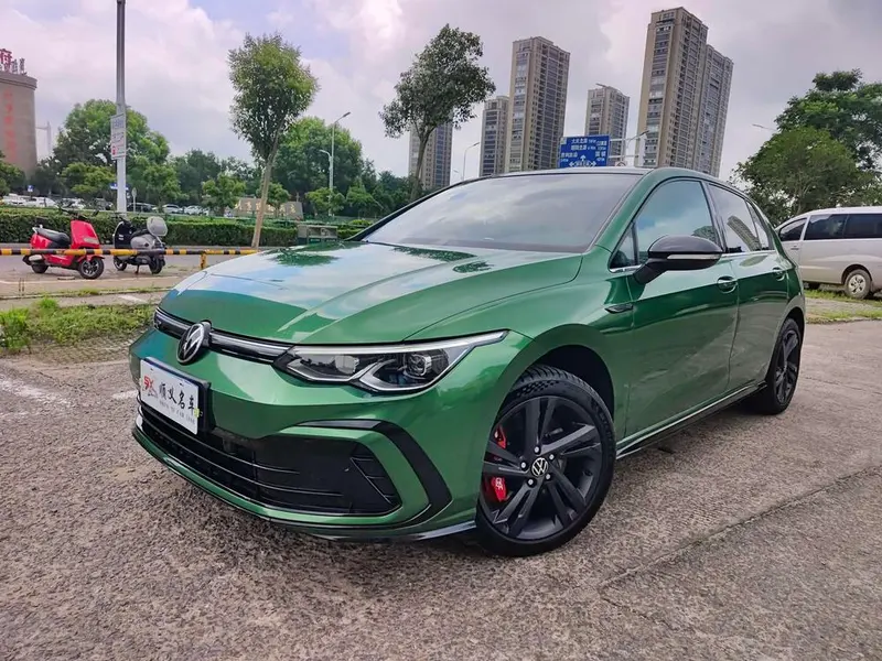 Volkswagen Golf, 2021