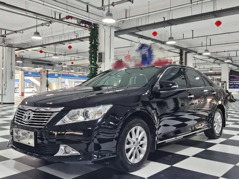 Toyota Camry, 2012