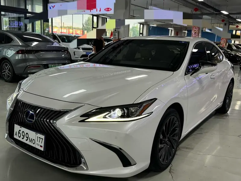 Lexus ES, 2018