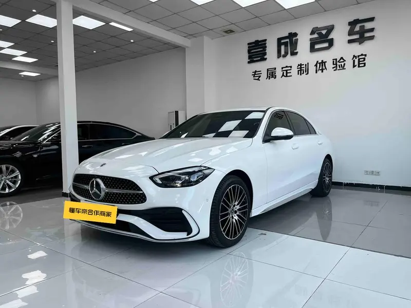 Mercedes-Benz C-Class, 2024