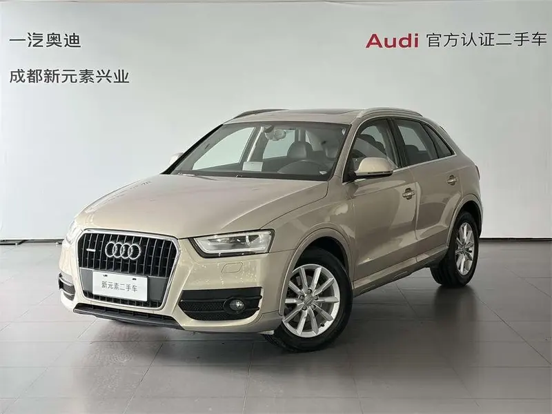 Audi Q3, 2013