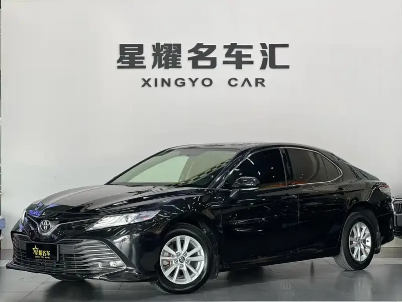 Toyota Camry, 2018