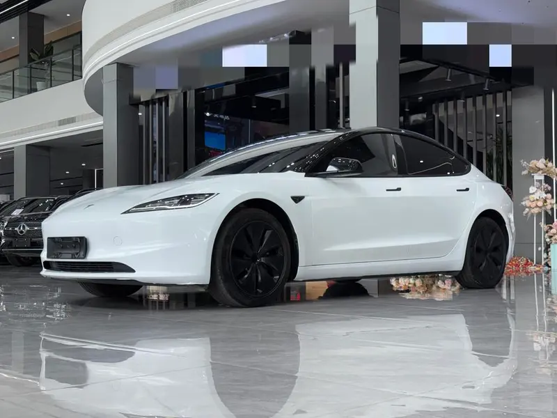 Tesla Model 3, 2023