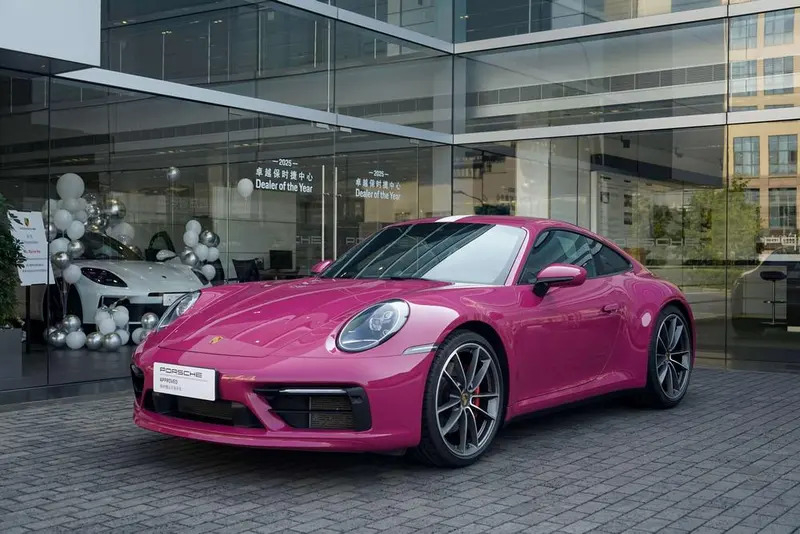 Porsche 911, 2023