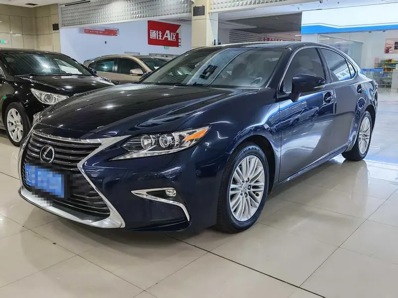 Lexus ES, 2018
