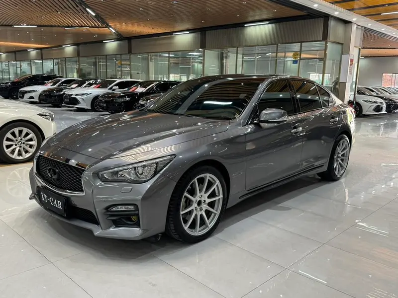Infiniti Q50L, 2016