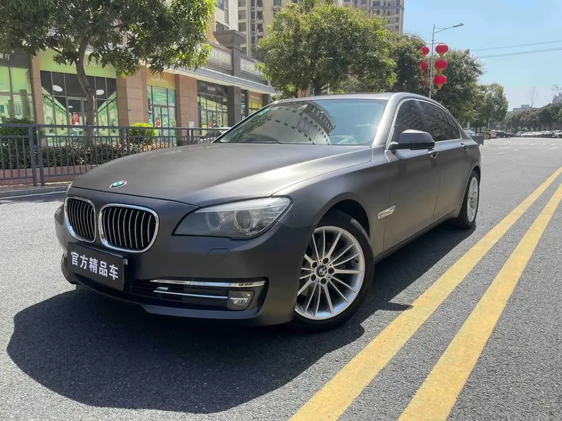 BMW 7-Series, 2014