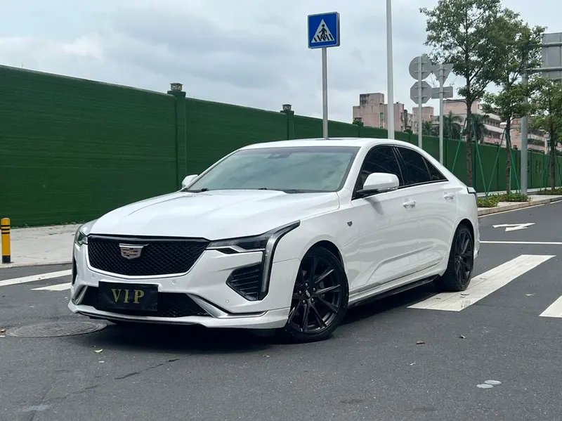 Cadillac CT4, 2021